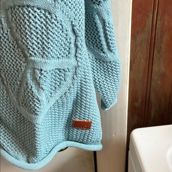 Peace Love World Light Blue Textured Peace Sign Long Sleeve Top - Picture 4 of 6